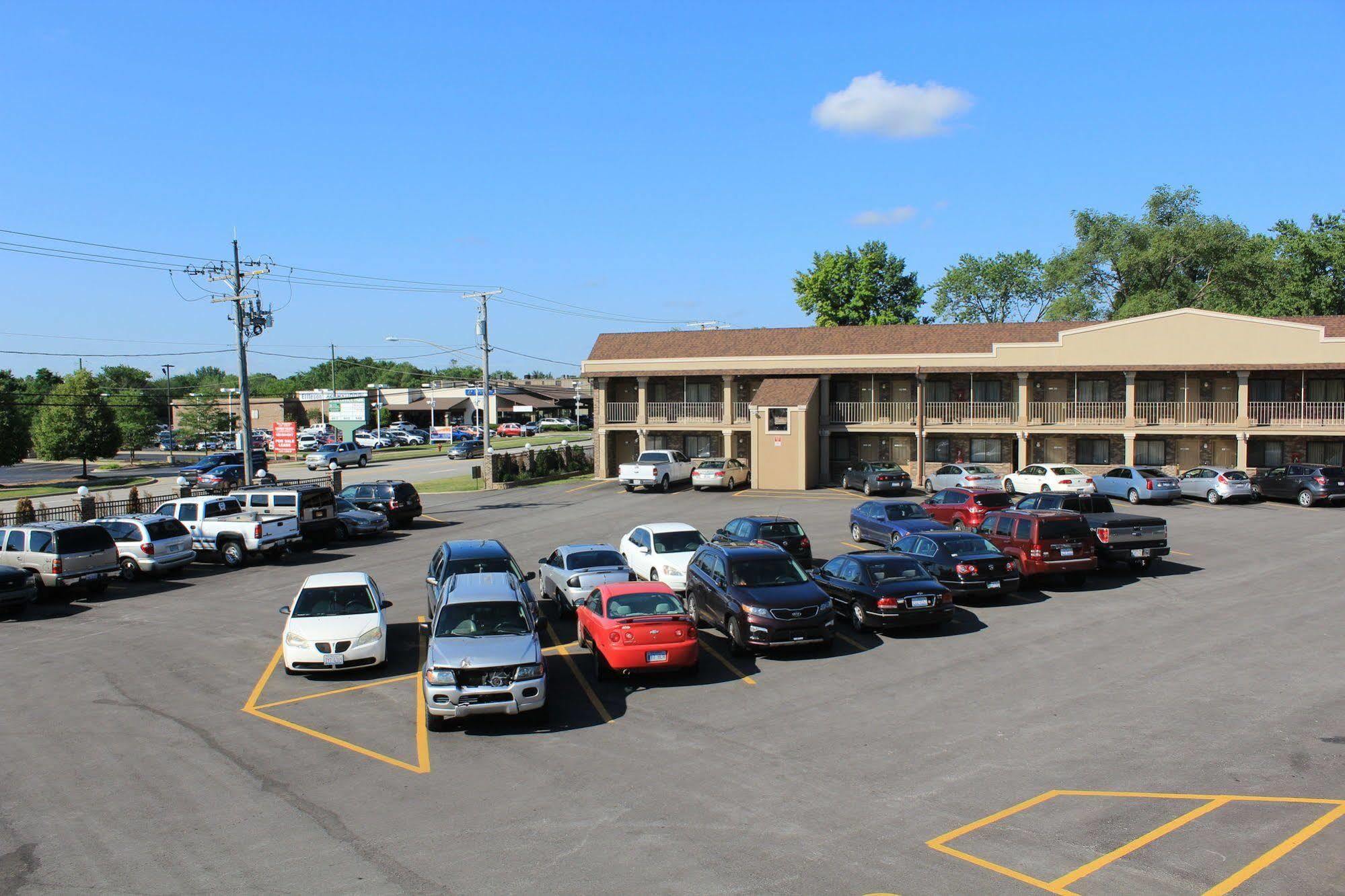 American Inn And Suites Countryside Exteriör bild